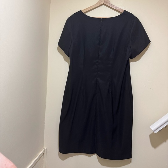 Women’s DressBarn Formal Black Nude Detail Lace Tight Short Sleeve Dress Size 16 - Picture 12 of 16